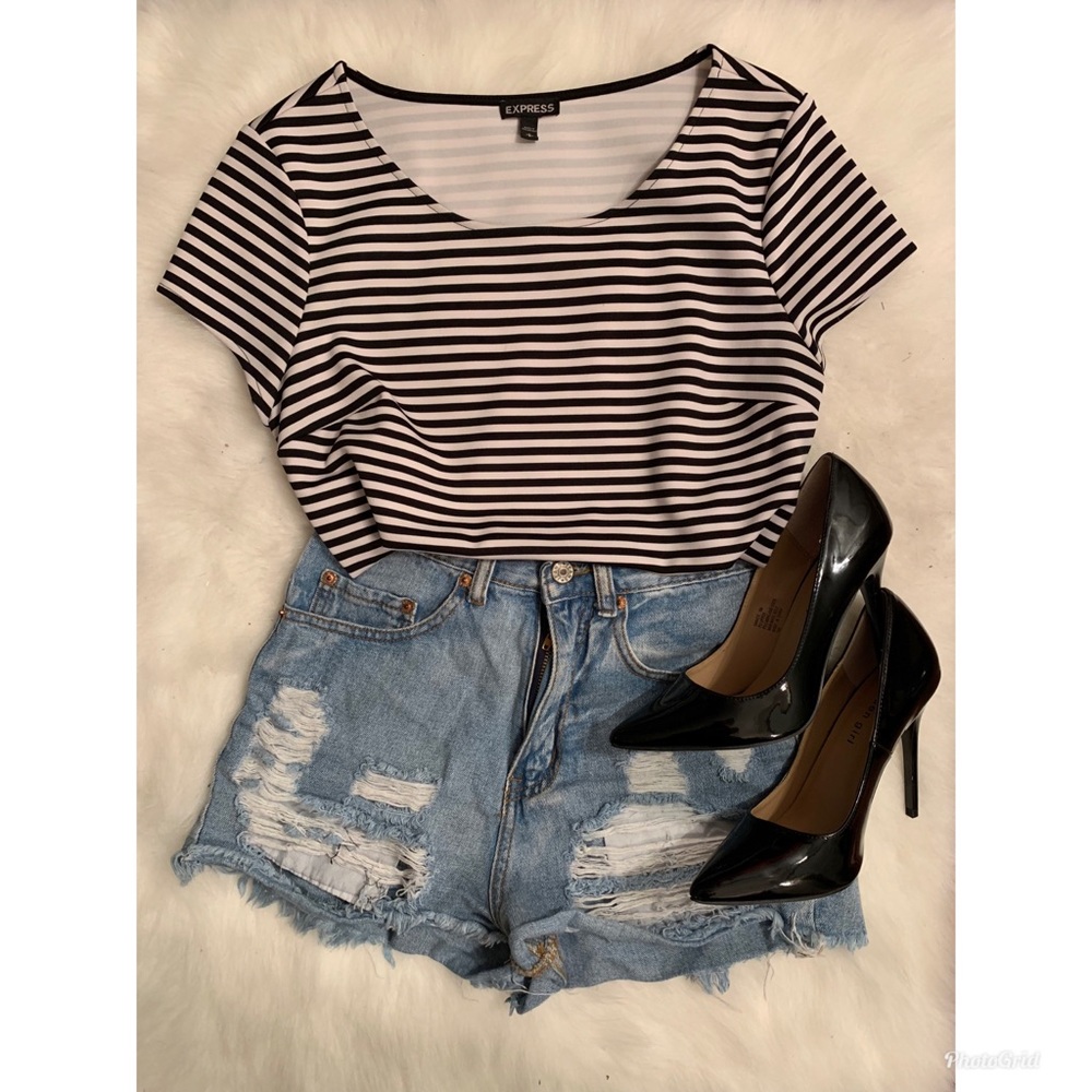 Express Black & White Stripe Crop Top